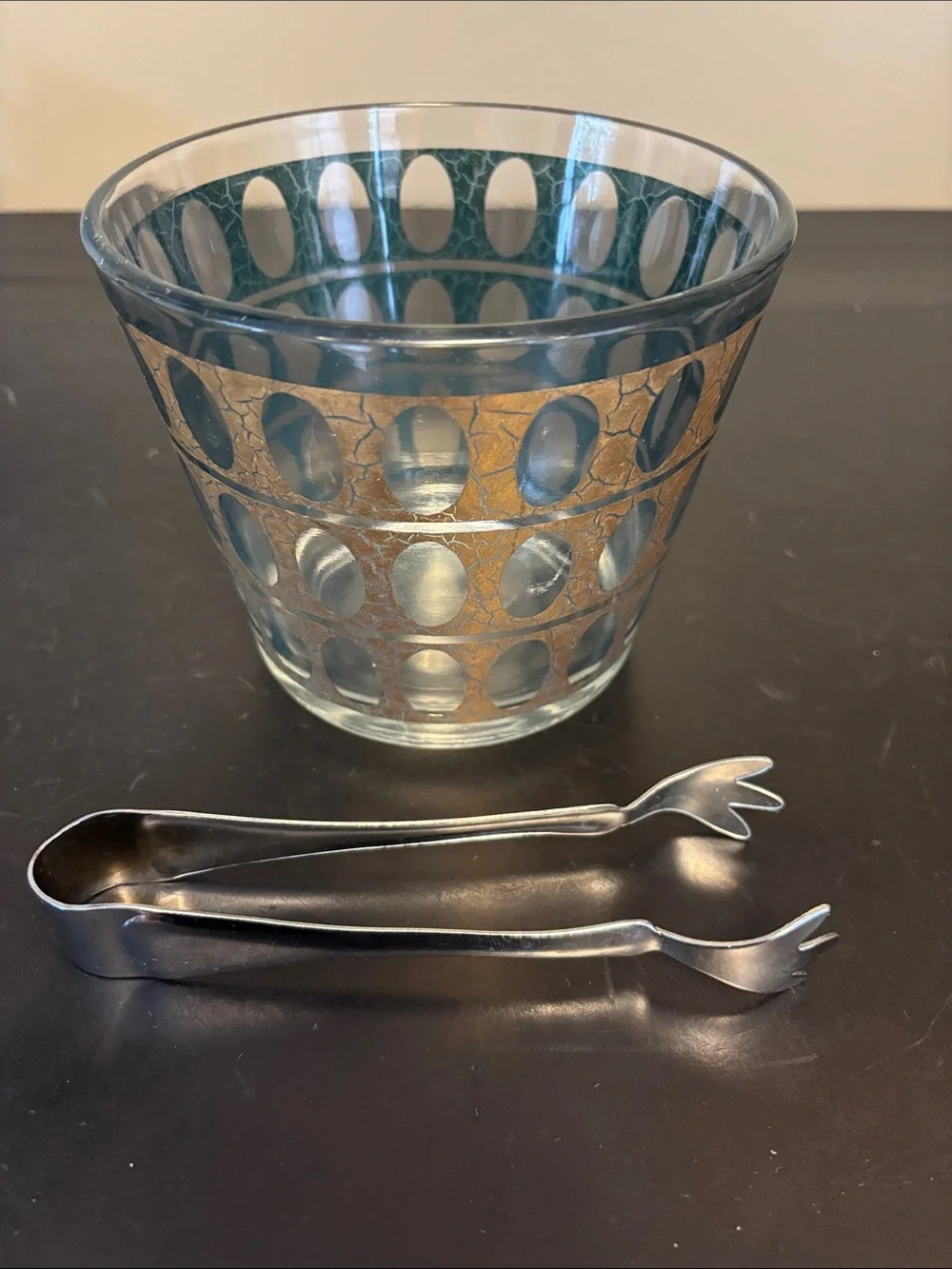 Culver Pisa ice bucket with tongs